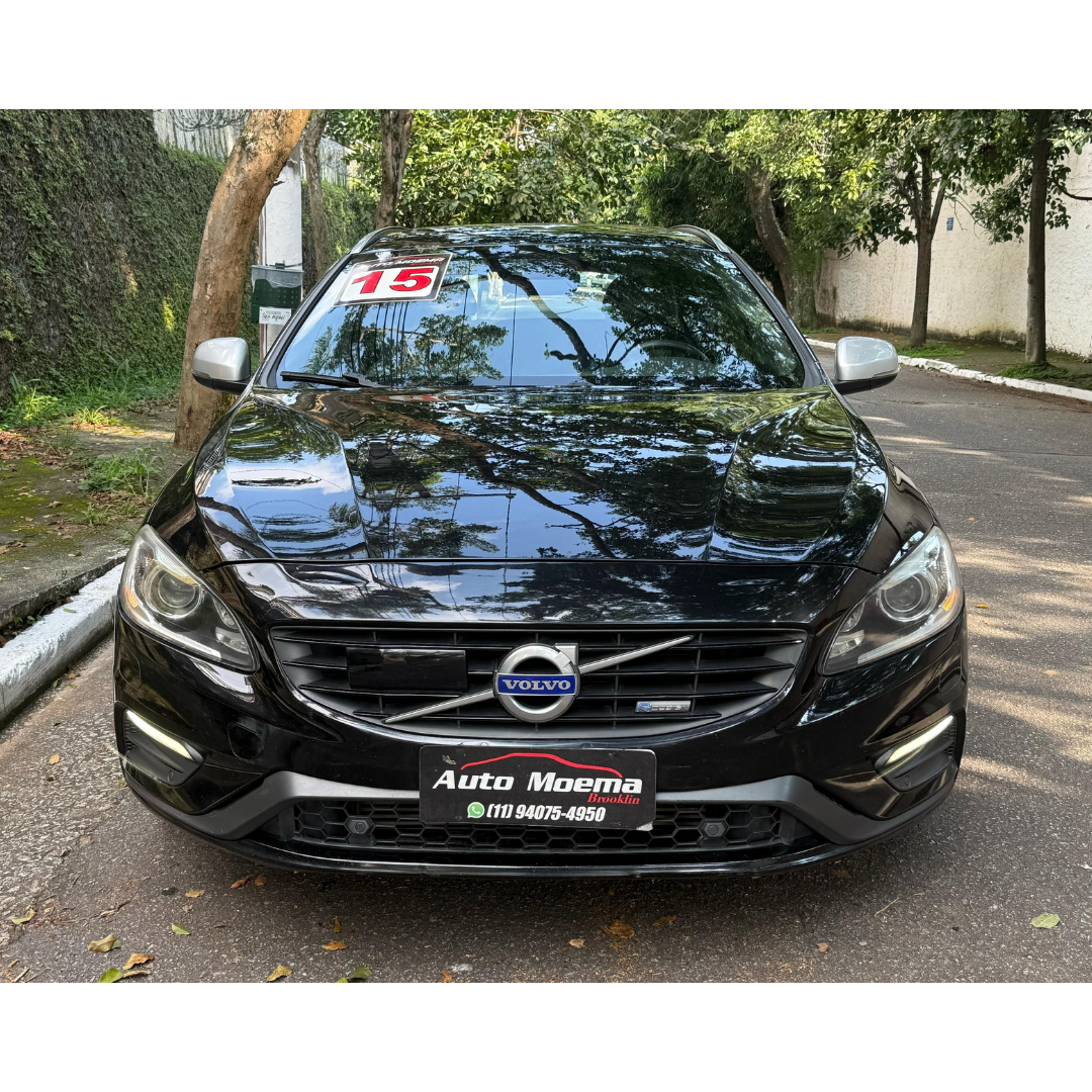 VOLVO/V60 3.0 T6 R-DESIGN – 2015
