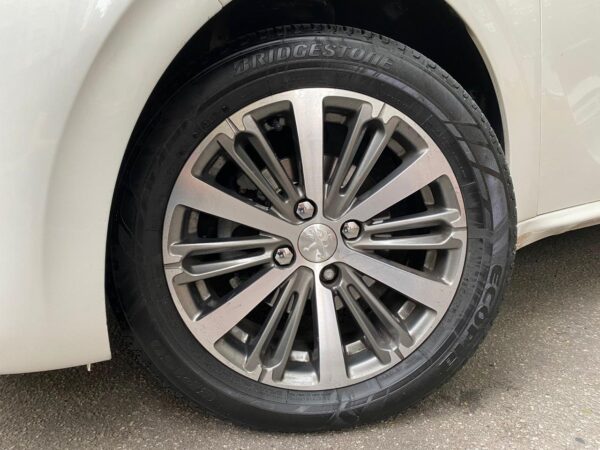 PEUGEOT/208 1.6 GRIFFE FLEX AUT. - 2018 - Image 15